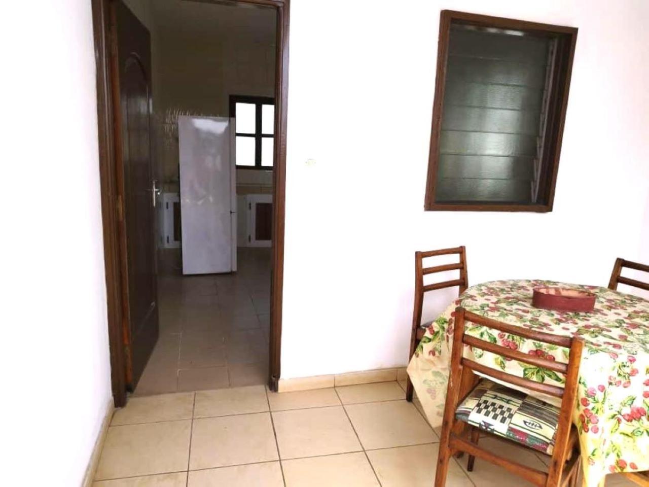 Rosalie'S Suites Λομέ Εξωτερικό φωτογραφία