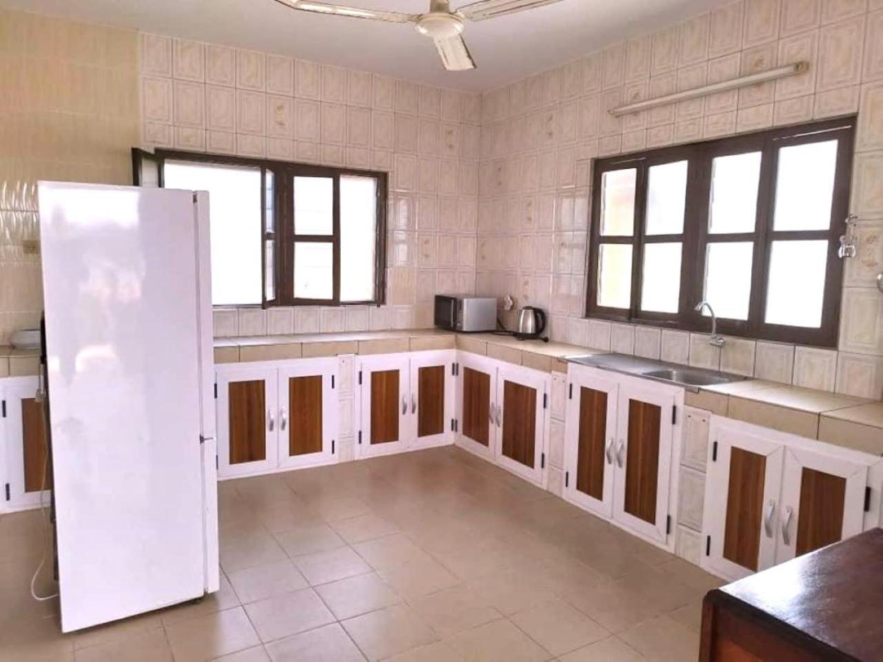 Rosalie'S Suites Λομέ Εξωτερικό φωτογραφία