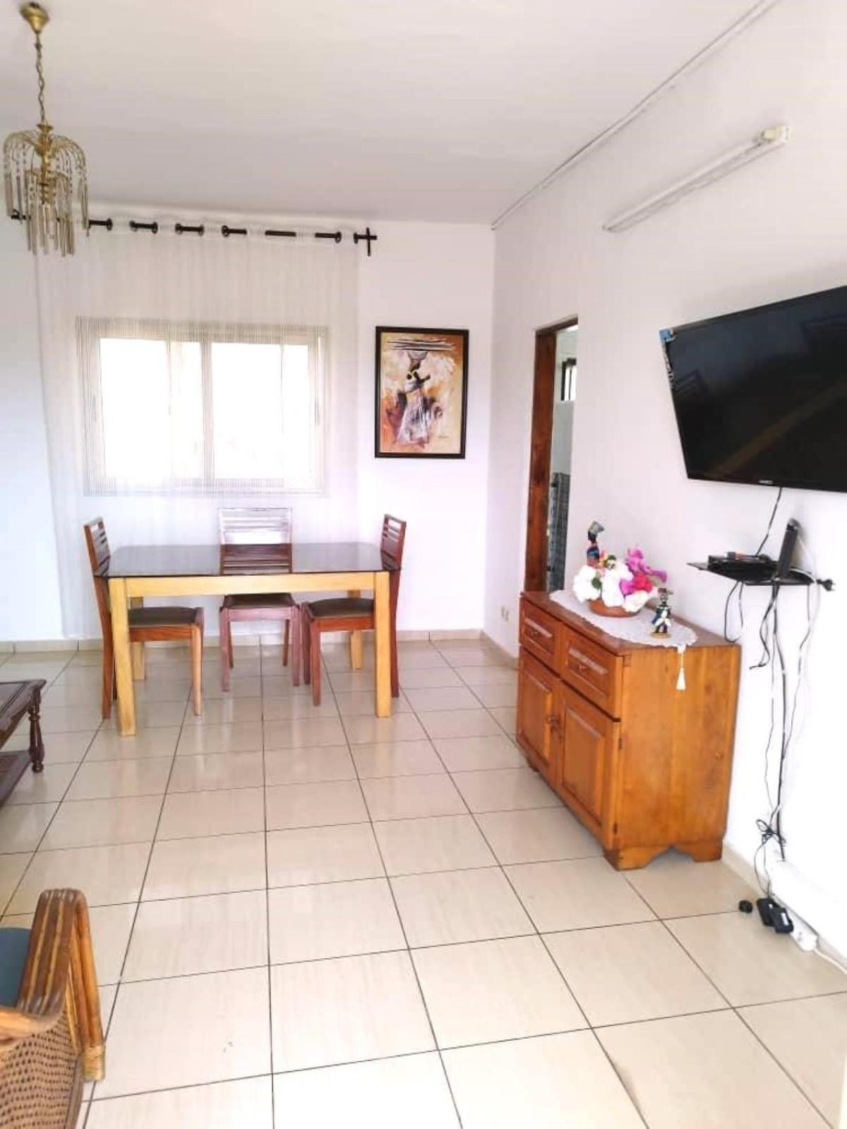 Rosalie'S Suites Λομέ Εξωτερικό φωτογραφία
