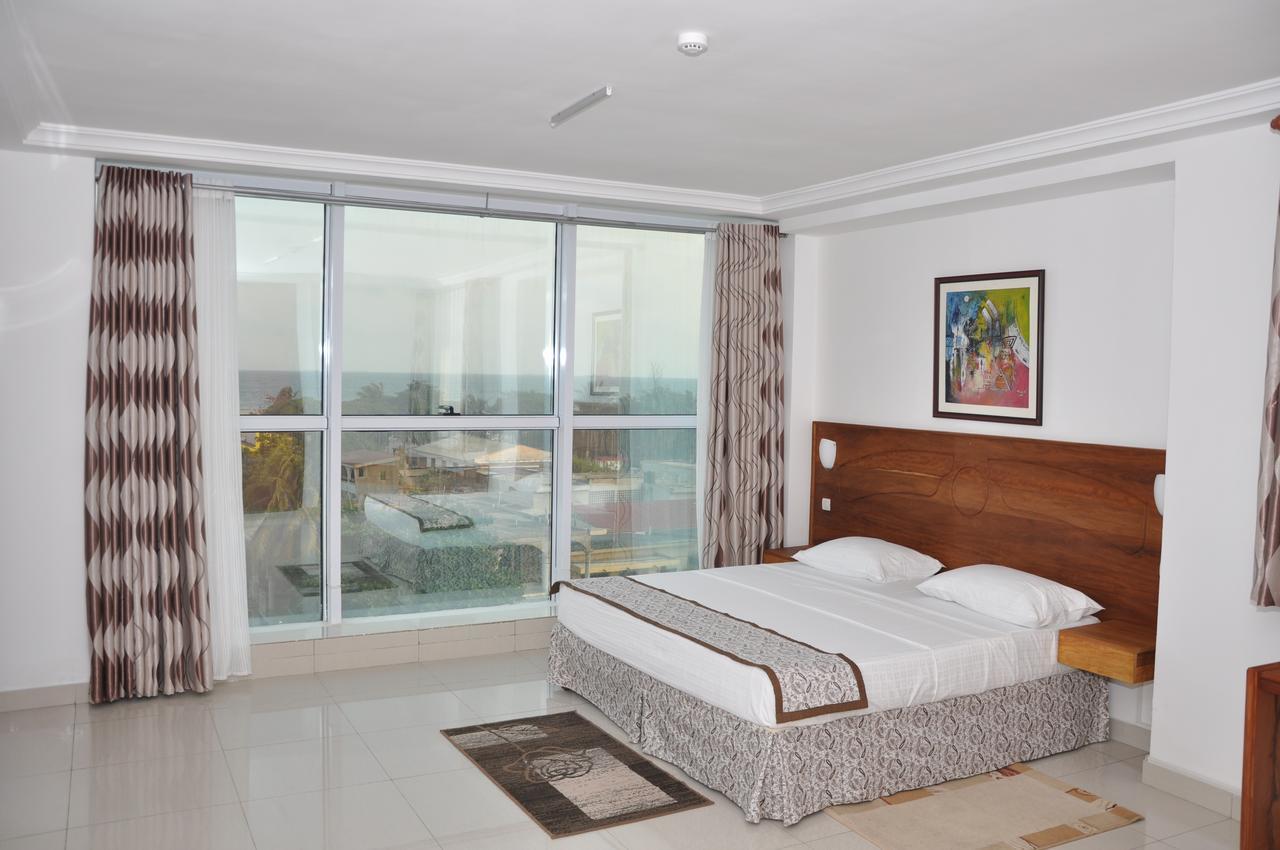 Rosalie'S Suites Λομέ Εξωτερικό φωτογραφία