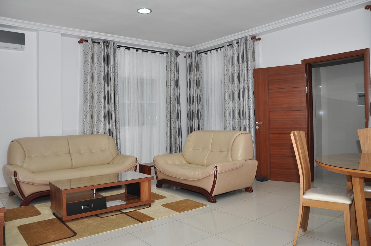 Rosalie'S Suites Λομέ Εξωτερικό φωτογραφία