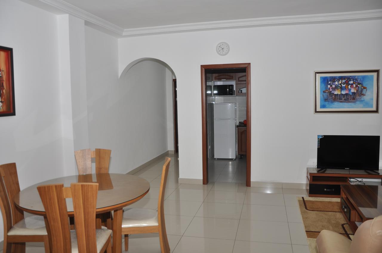 Rosalie'S Suites Λομέ Εξωτερικό φωτογραφία