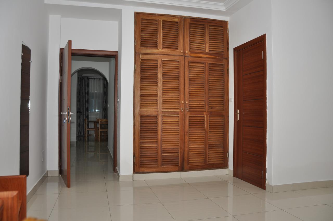 Rosalie'S Suites Λομέ Εξωτερικό φωτογραφία