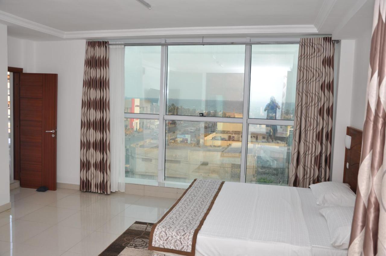 Rosalie'S Suites Λομέ Εξωτερικό φωτογραφία
